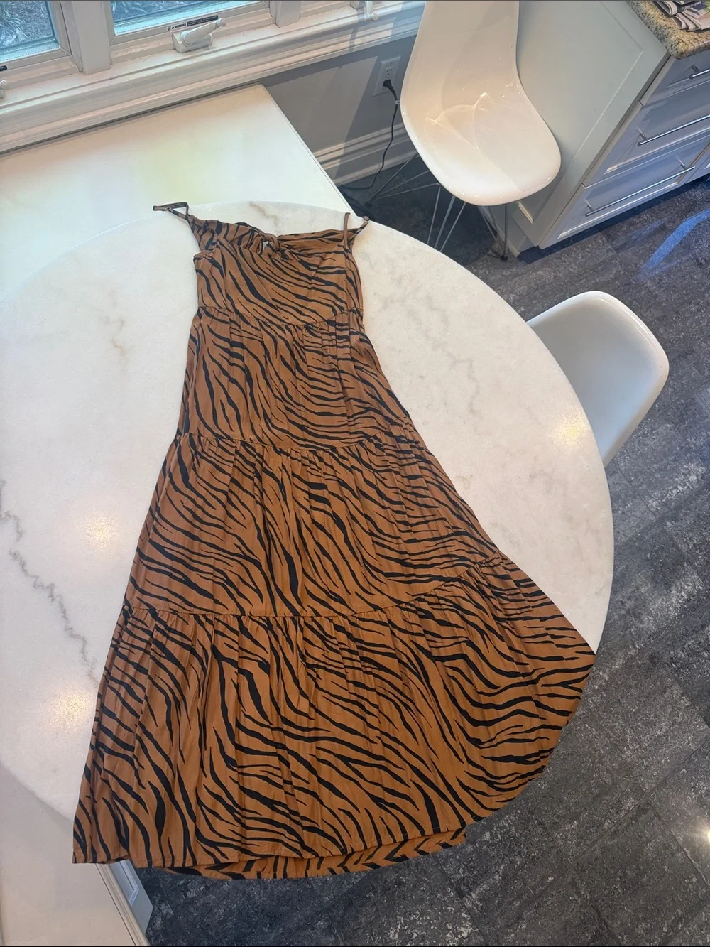 NWOT Faithfull the Brand Corvina Brown and Black Tiger Stripe midi Dress - Picture 2 of 10